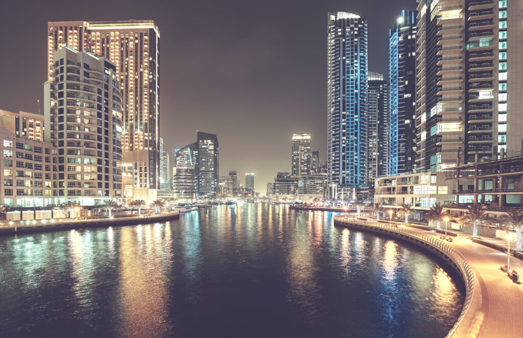 Cuanto cuesta abrir una empresa en dubai